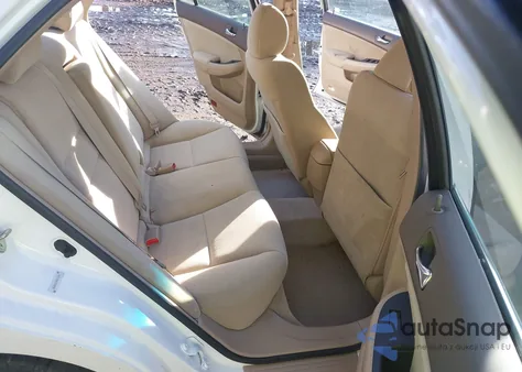 2004 Honda Accord 2.4 Lx from USA, damaged, VIN 1HGCM56334A175599